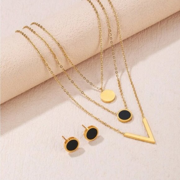 Gold plated layered necklace set - Picture 3 of 4